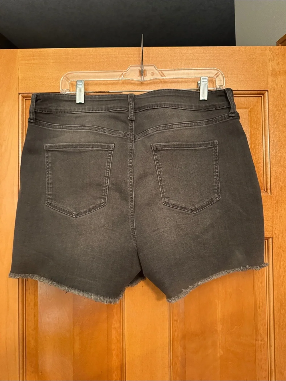 Women’s Nine West Black Denim Frayed Hem Denim Shorts - 12